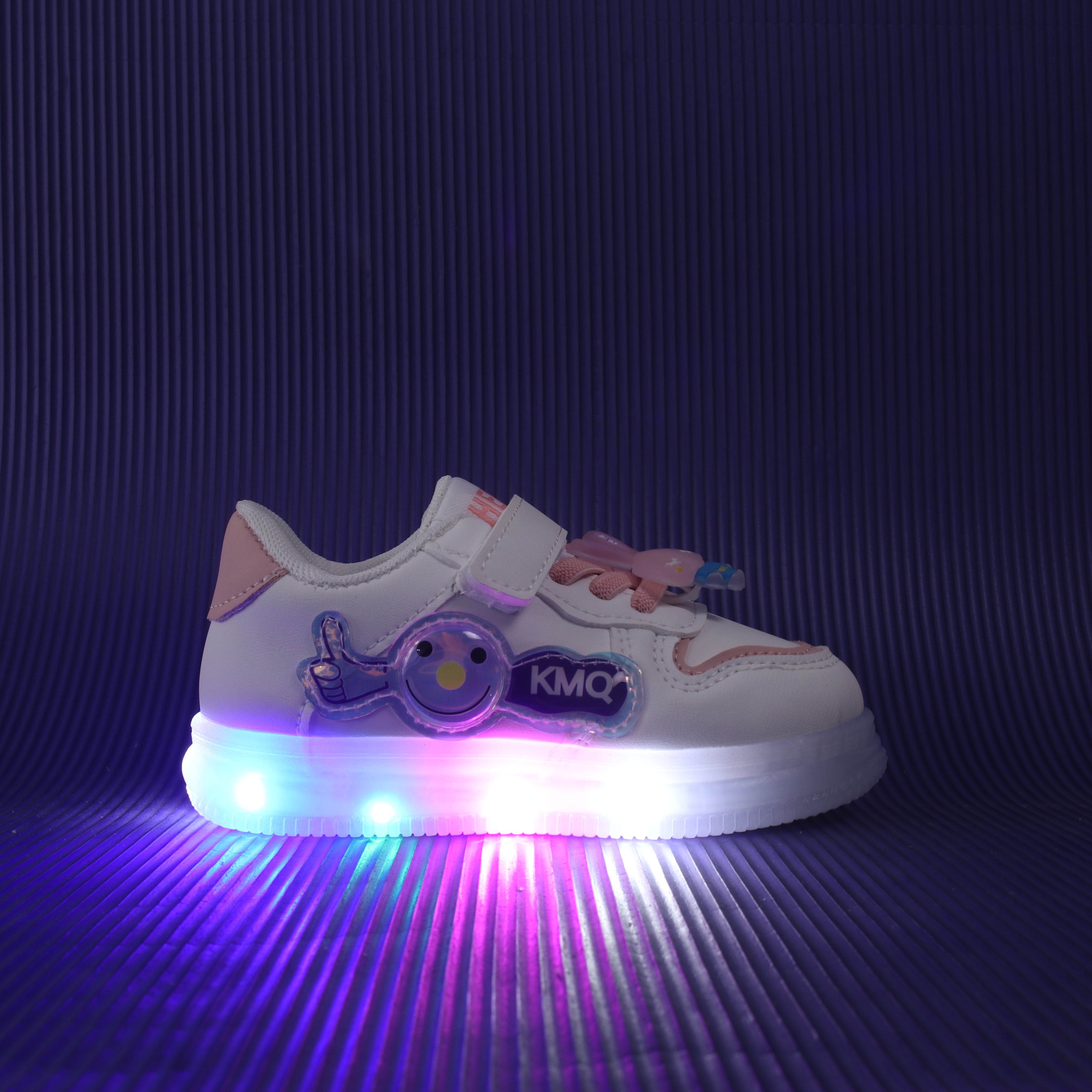 Charm Applique Velcro Closure Led Shoes - White & Pink