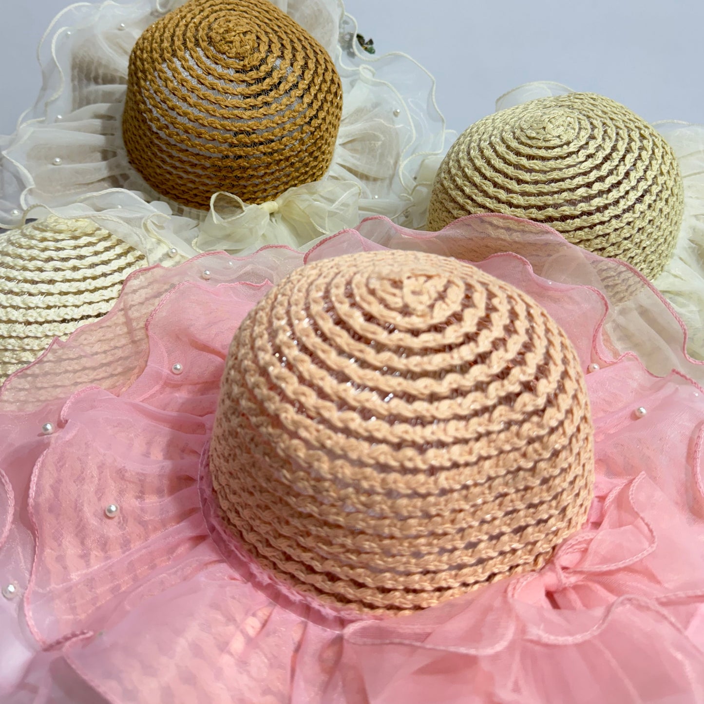 DOUBLE FRILL PEARL EMBEDED HAT