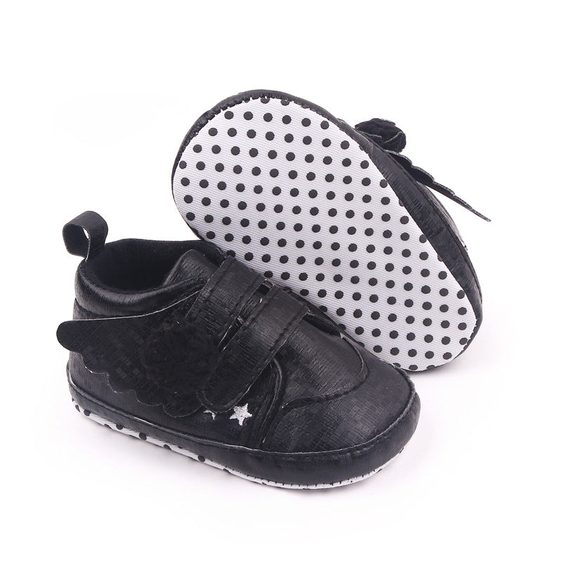 WINGS  APPLIQUE POM-POM BOOTIES - BLACK