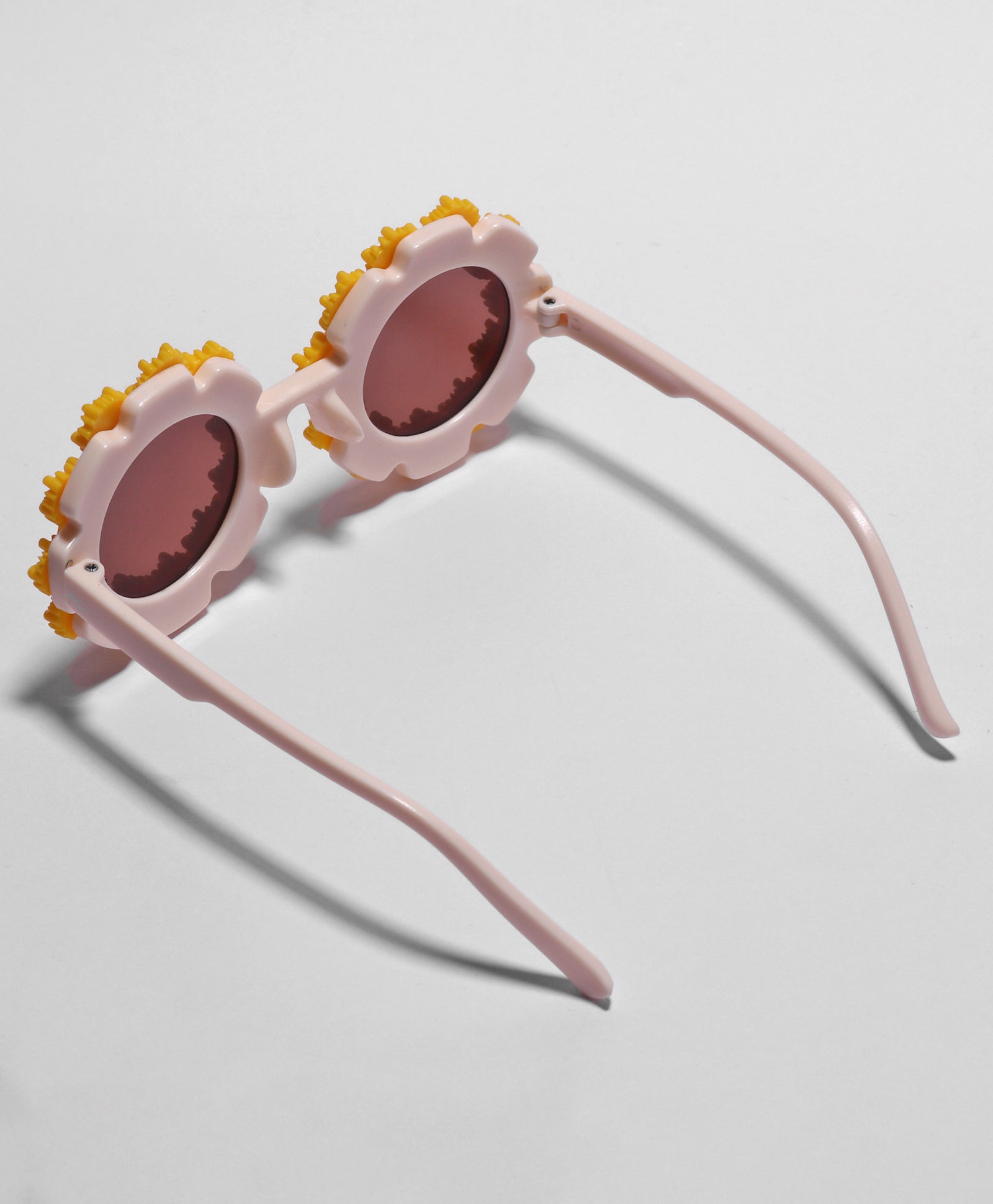 SUNFLOWER APPLIQUE SUNGLASSES - YELLOW