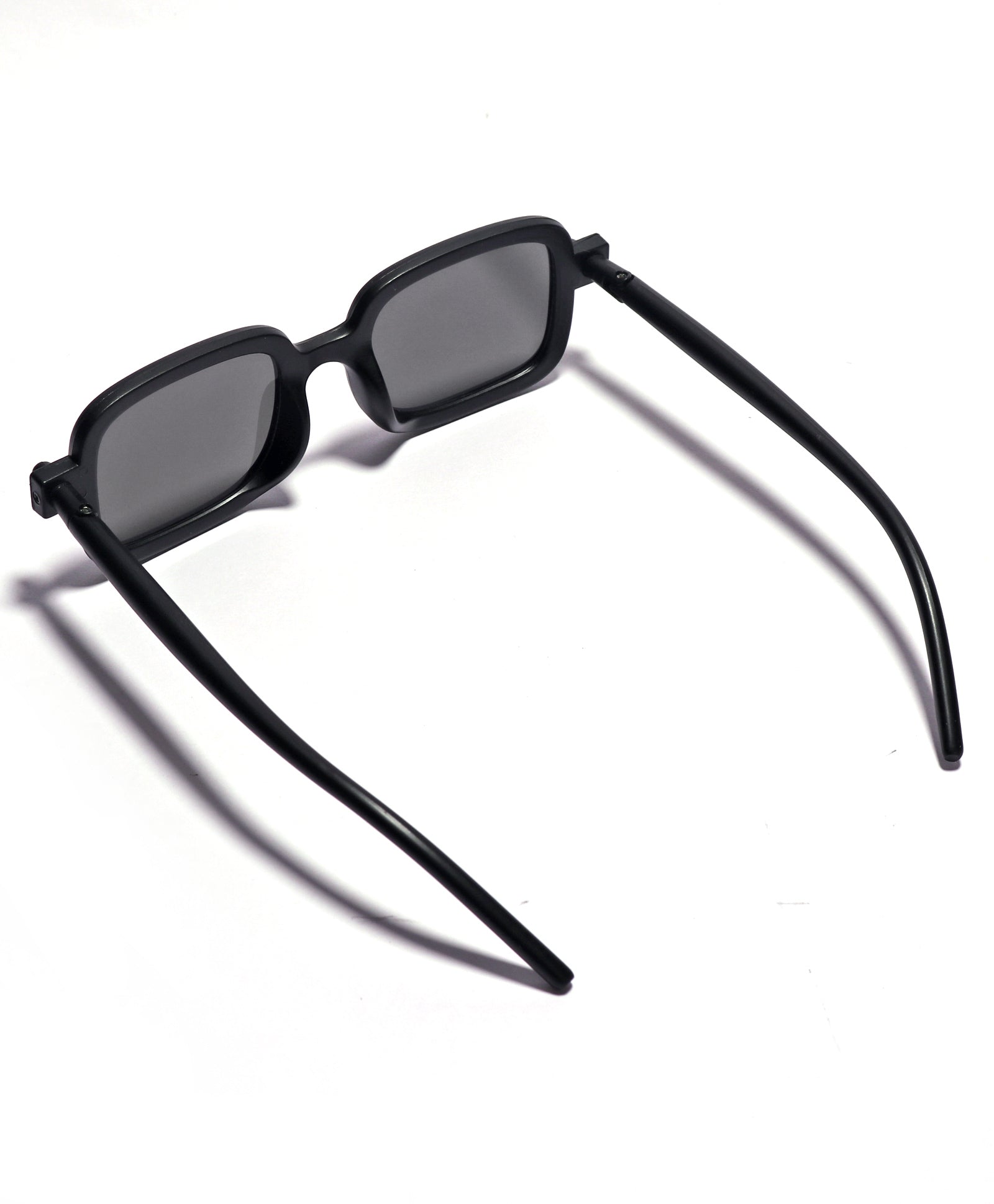 SOLID SUQARE SHAPE SUNGLASSES - BLACK