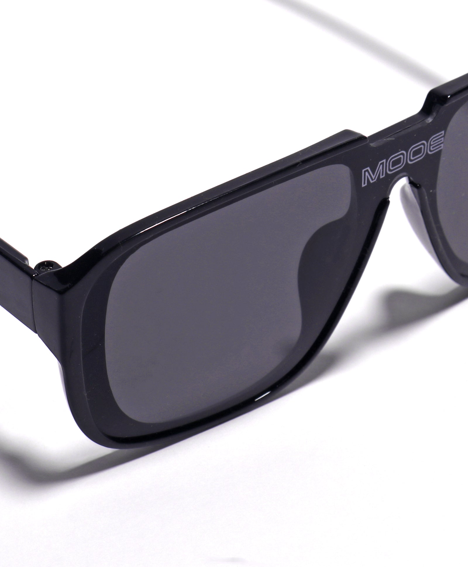 SHIELD SUNGLASSES - BLACK