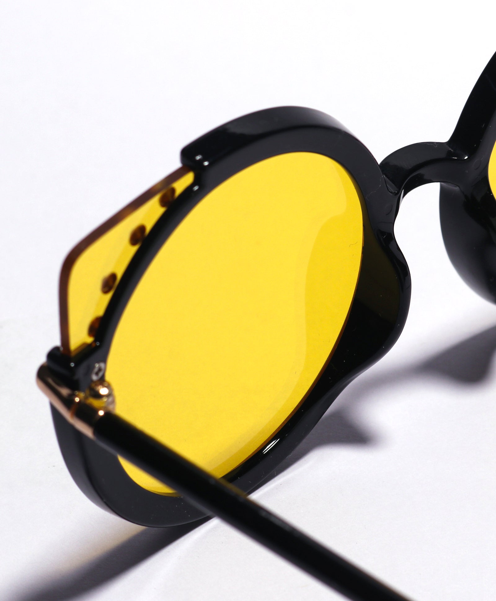 BEADS EMBELLISHED SUNGLASSES - YELLOW