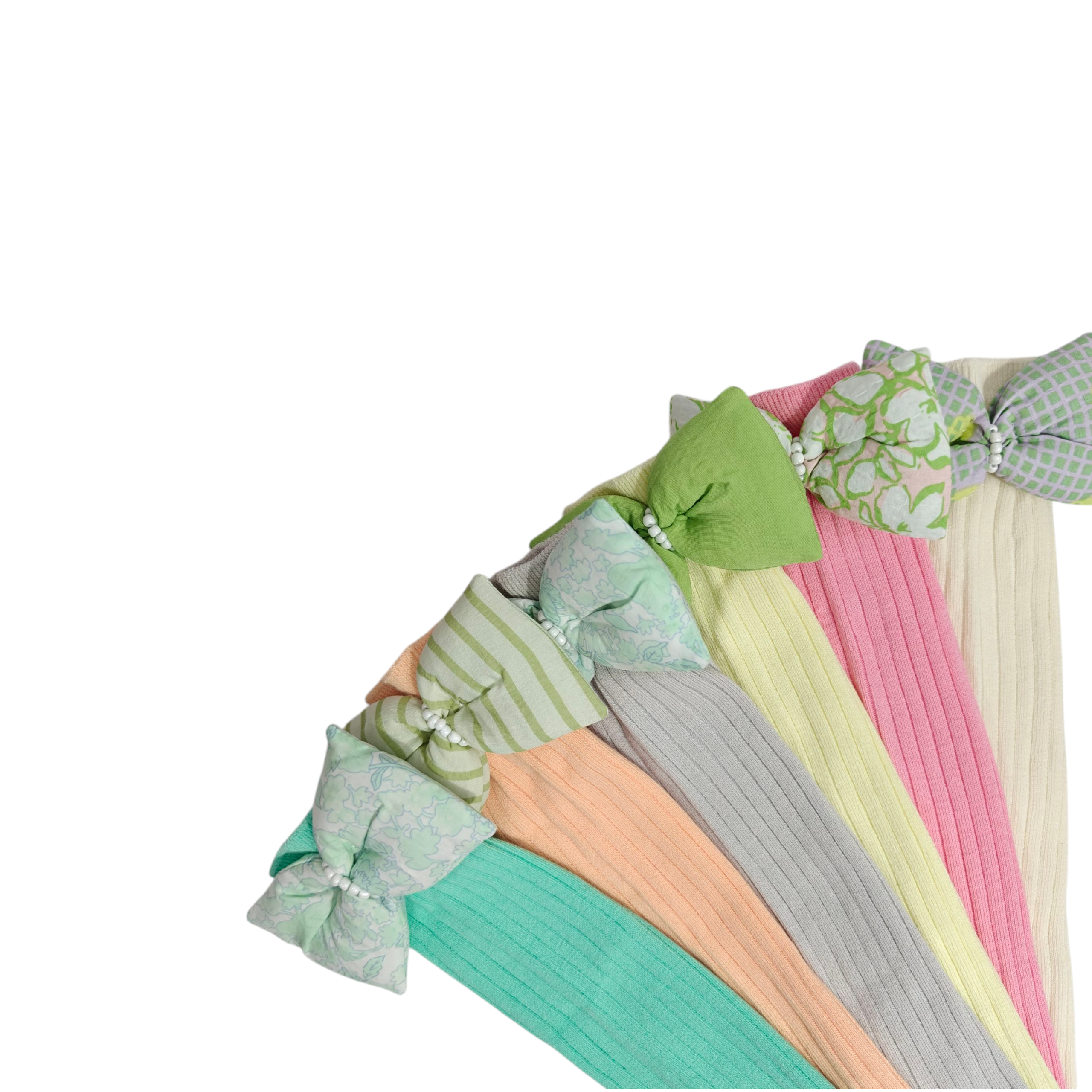 BOW APPLIQUE FREE SIZE COTTON LONG SOCKS