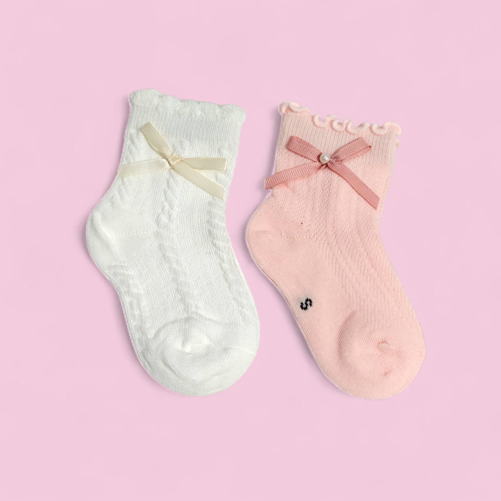 PACK OF 2 BOW & KNOT APPLIQUE ANKLE LENGTH SOCKS - WHITE & PINK