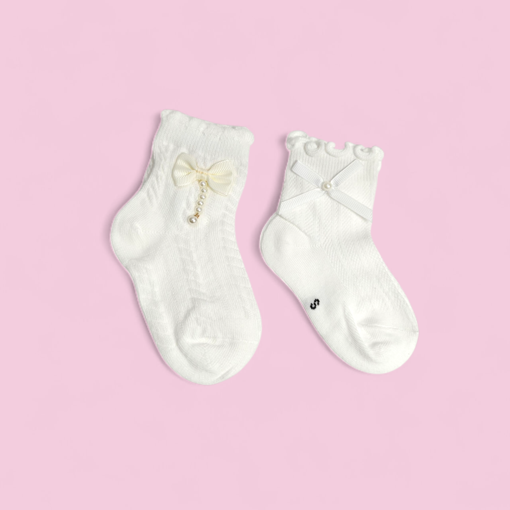 PACK OF 2 BOW & KNOT APPLIQUE ANKLE LENGTH SOCKS - WHITE