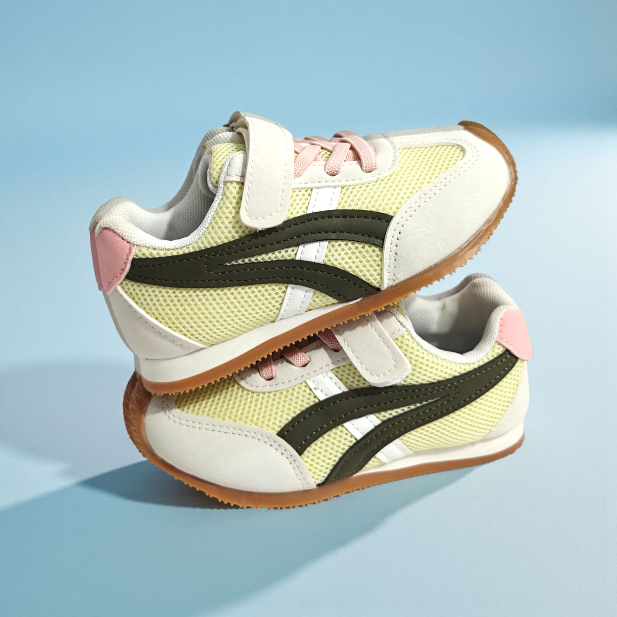 MESH SNEAKERS - GREEN & PINK
