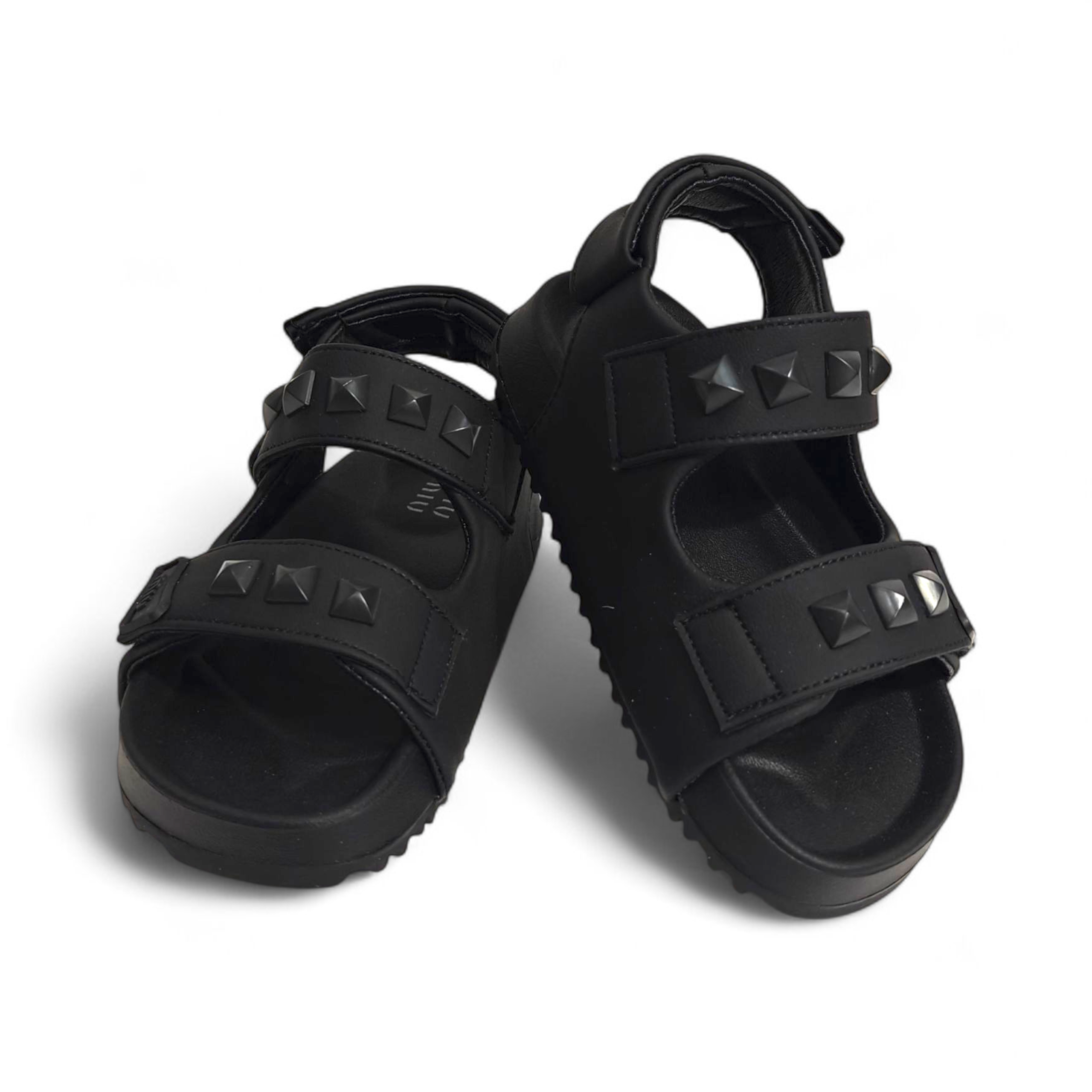 STUDDED SANDALS - BLACK