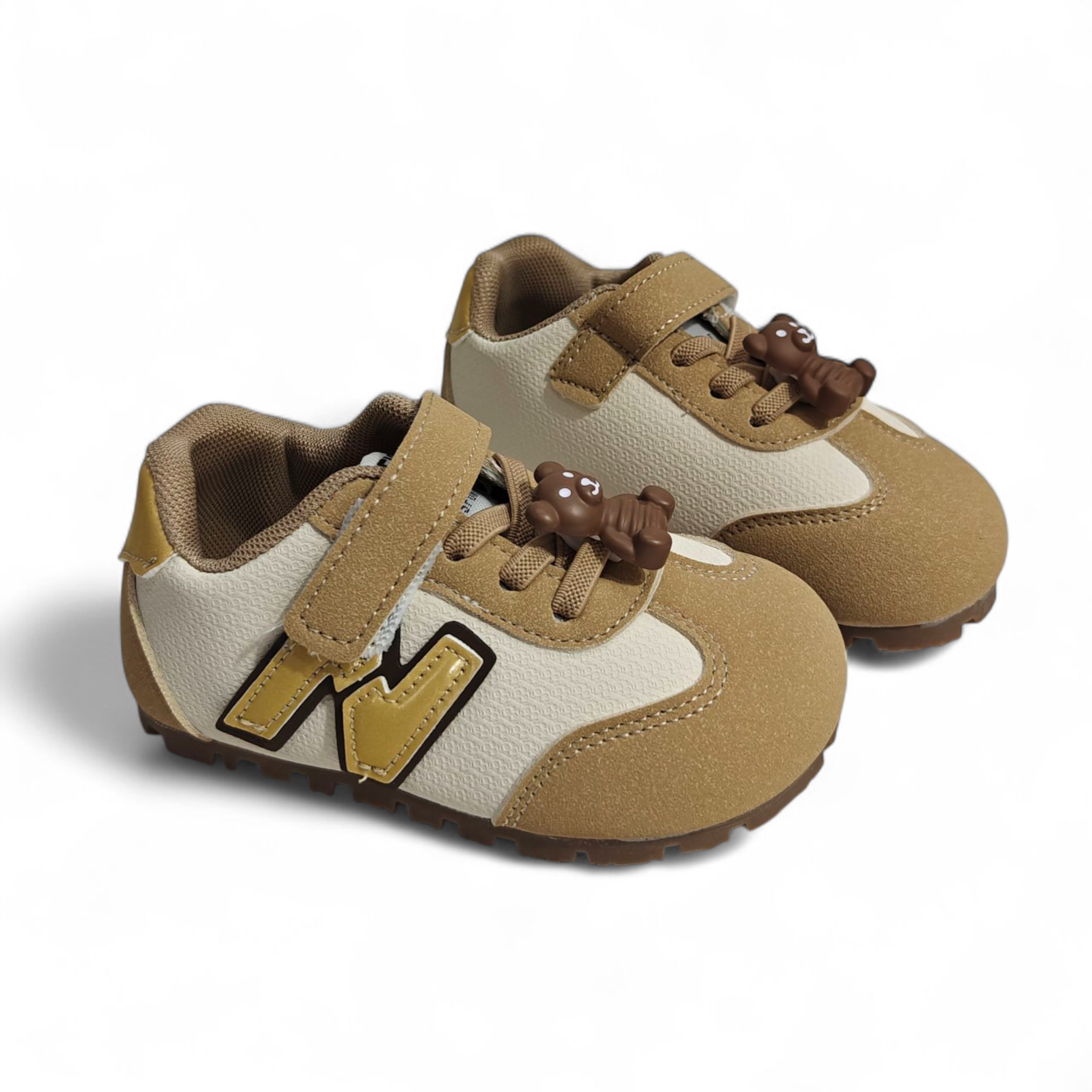 BEAR CHARM APPLIQUE SHOES - KHAKI