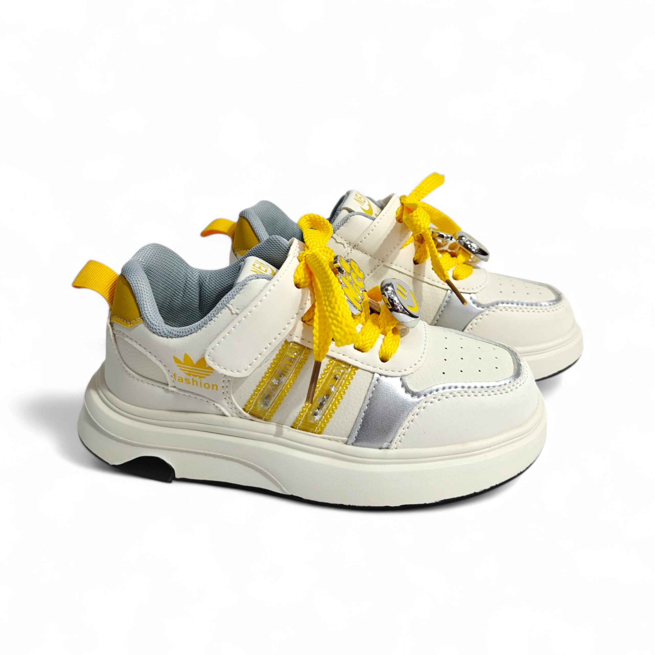 SMILE CHARM APPLIQUE SNEAKERS - WHITE & YELLOW