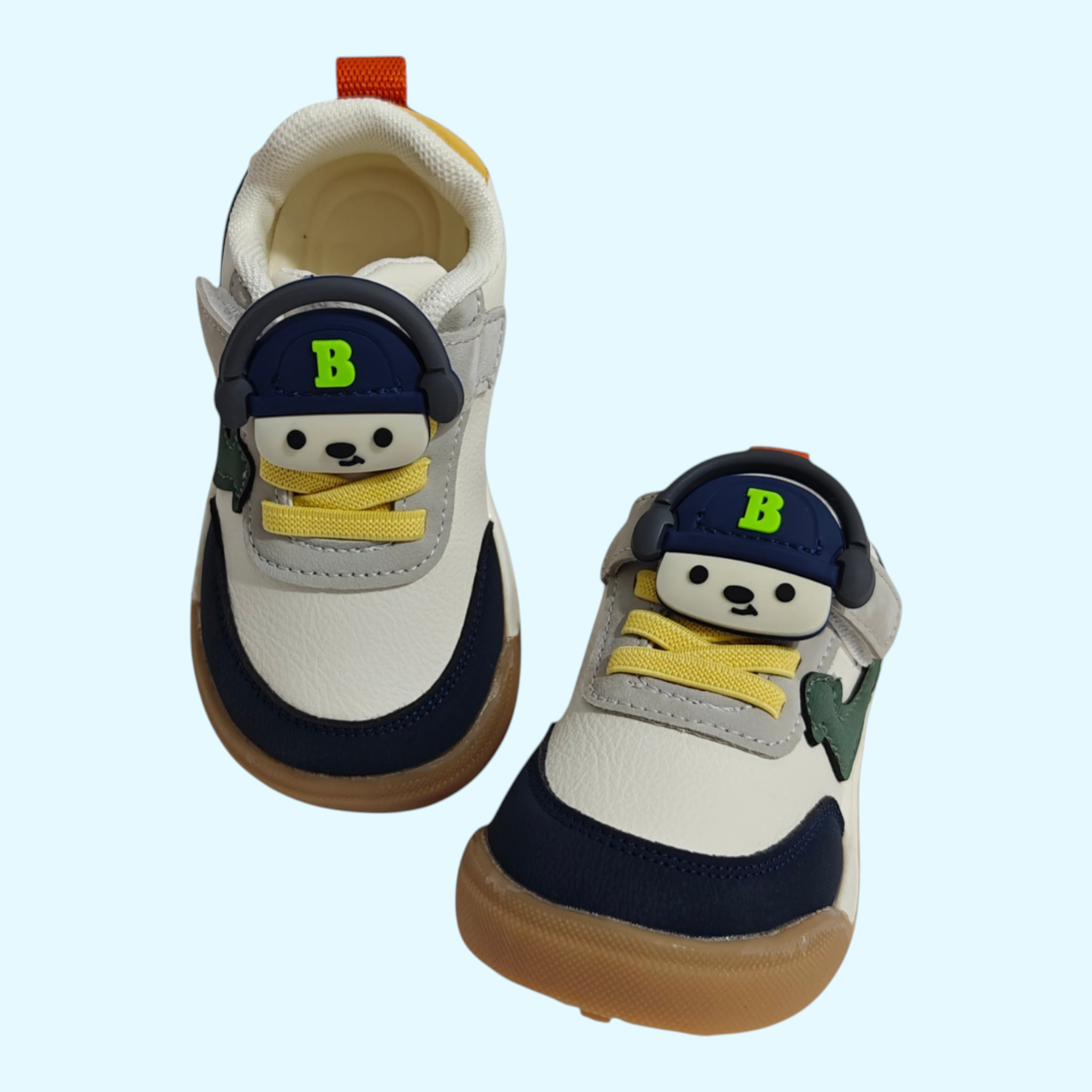 BEAR APPLIQUE SNEAKER - NAVY
