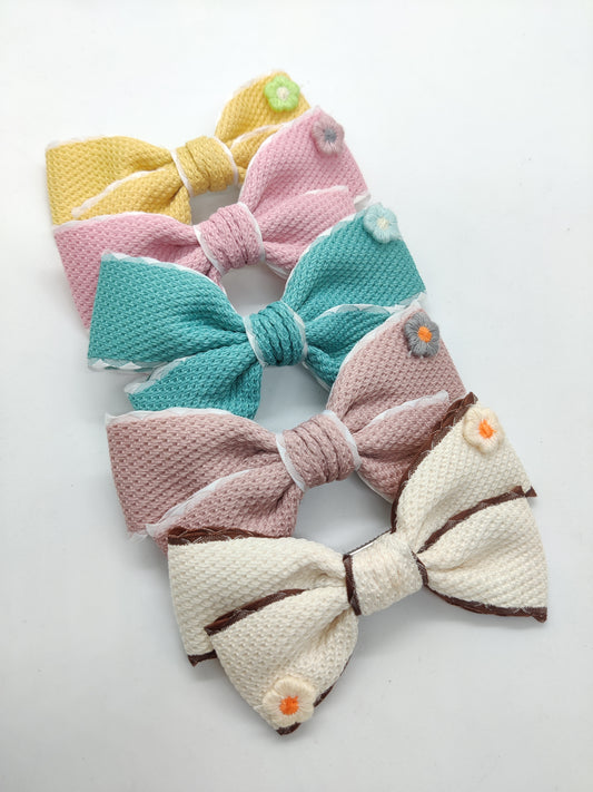 WEAVE IN TEXTURED HANDCRAFTED BOWS