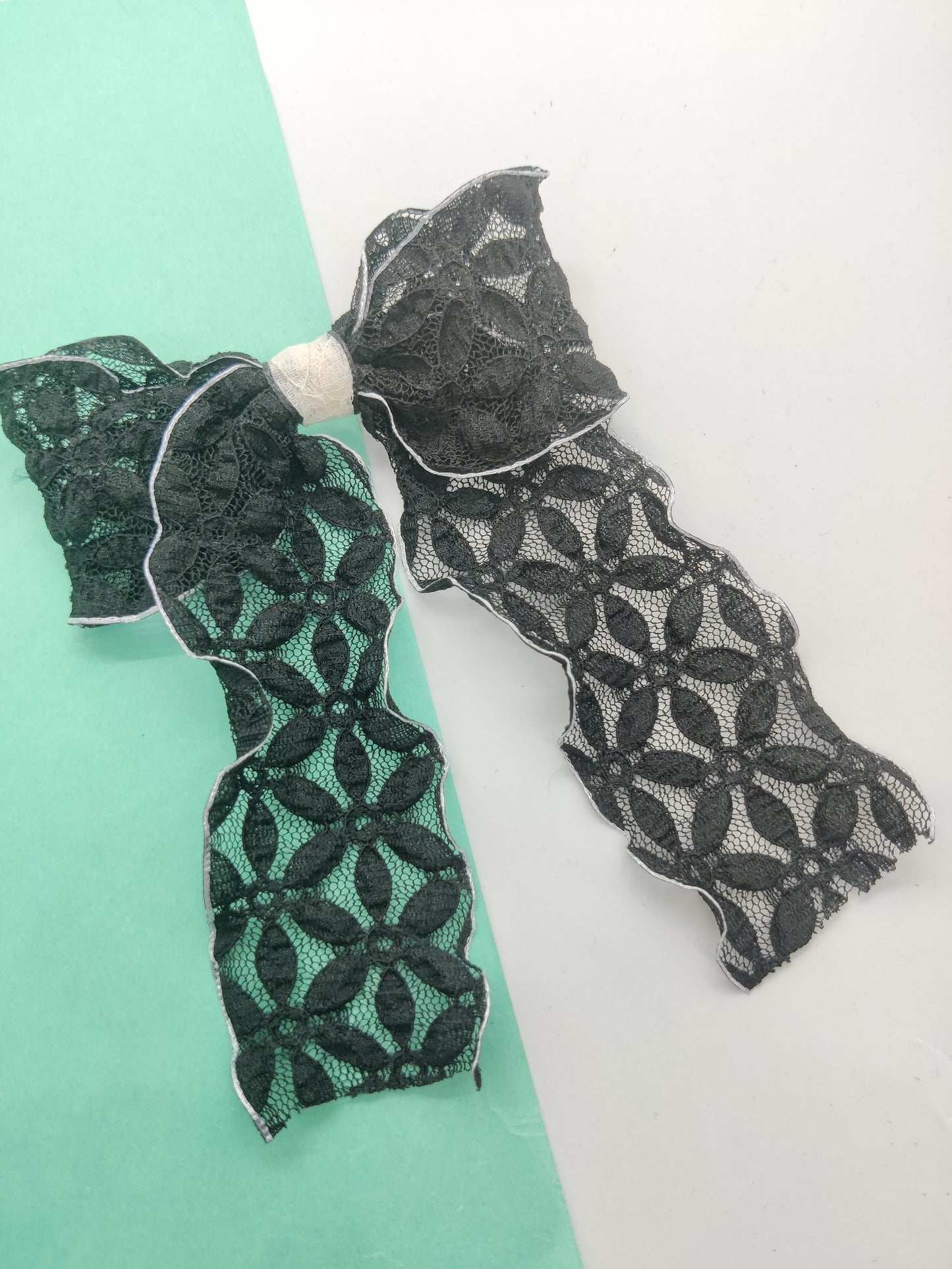 TEXTURED HANDCRAFTED BOWS