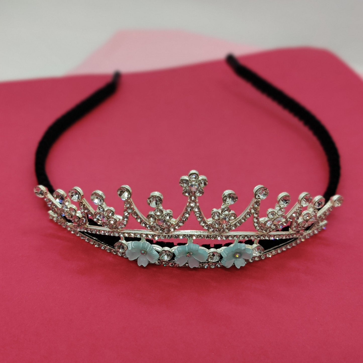 BEADED CROWN APPLIQUE HAIRBAND