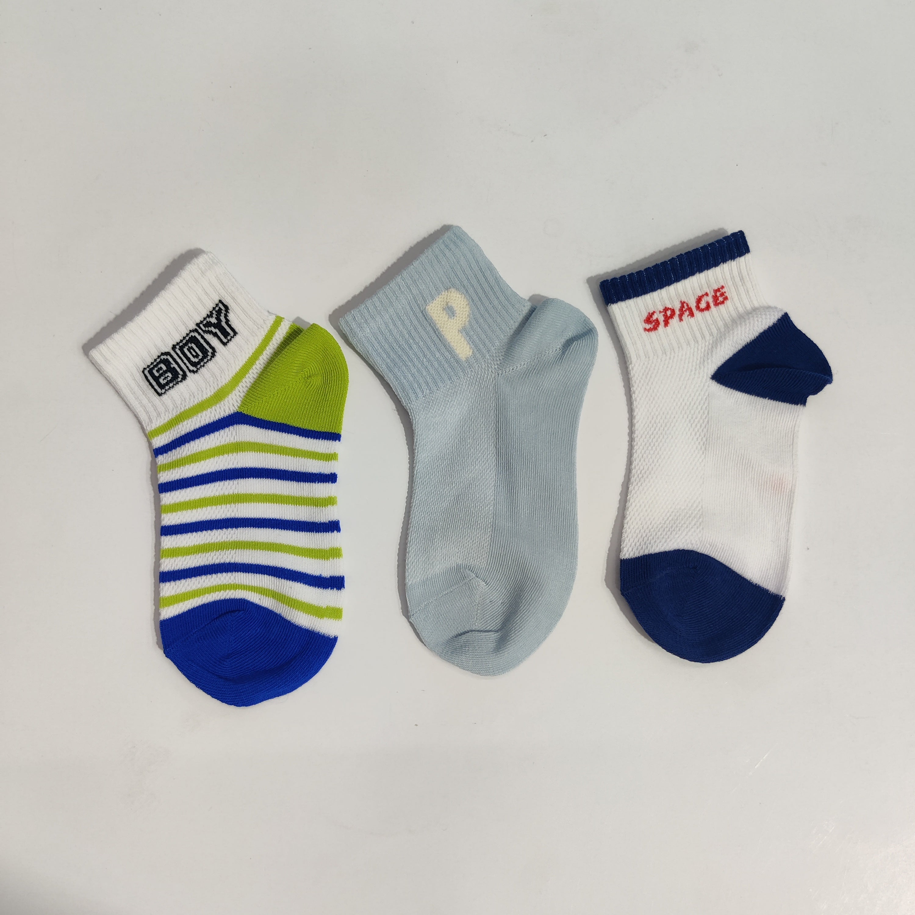 ASSORTED SOCKS PACK OF 3 - MULTI-COLOUR