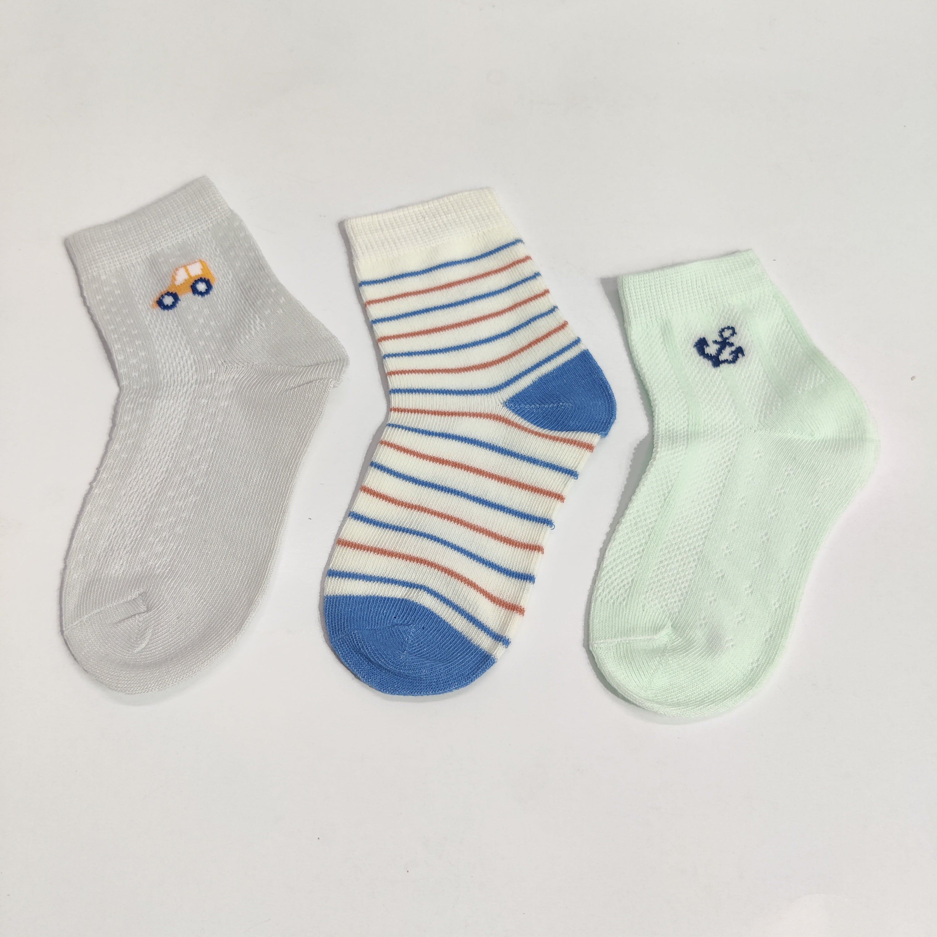 ASSORTED SOCKS PACK OF 3 - MULTI-COLOUR