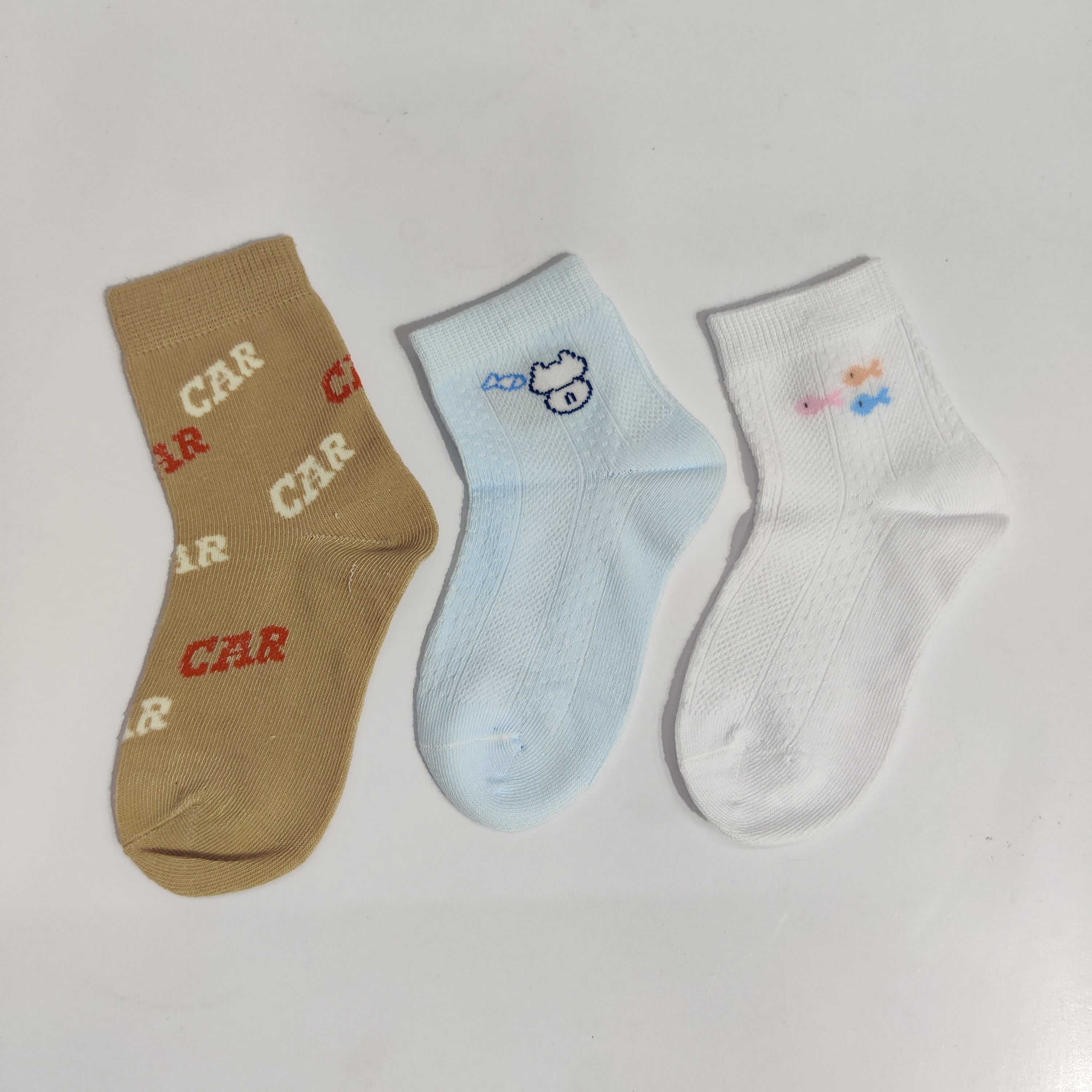 ASSORTED SOCKS PACK OF 3 - MULTI-COLOUR