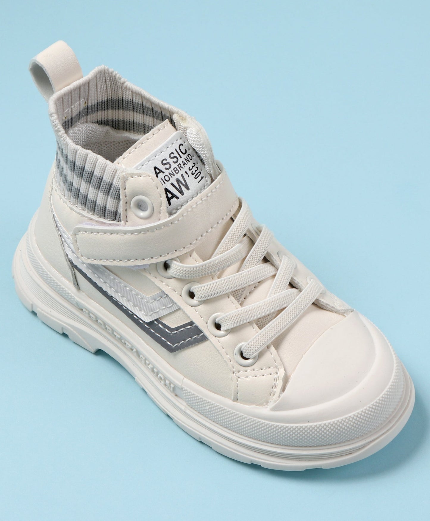 SIDE PATCH LACE DESIGN HIGH TOP SNEAKERS - WHITE