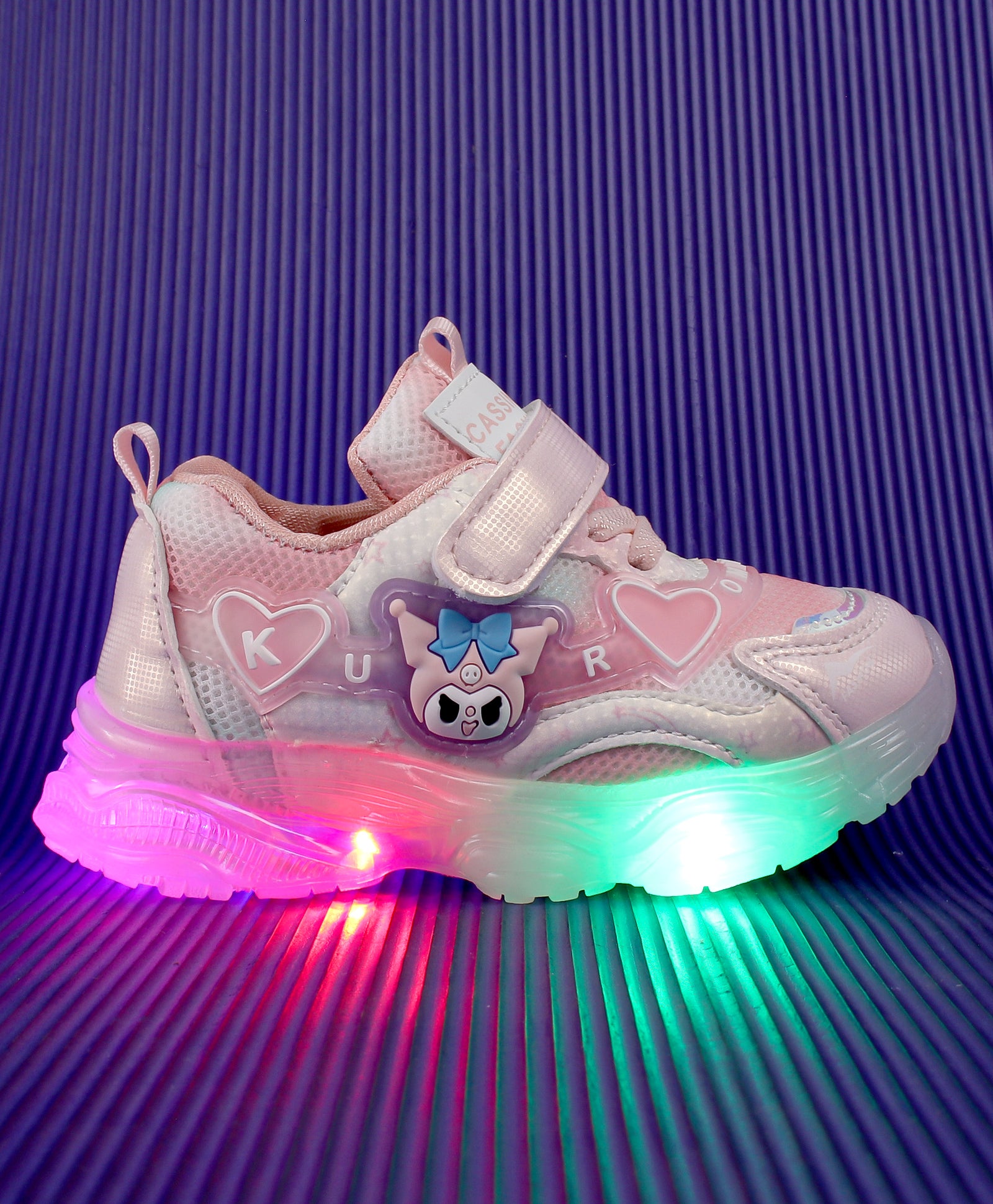 CARTOON APPLIQUE LED SHOES - PINK