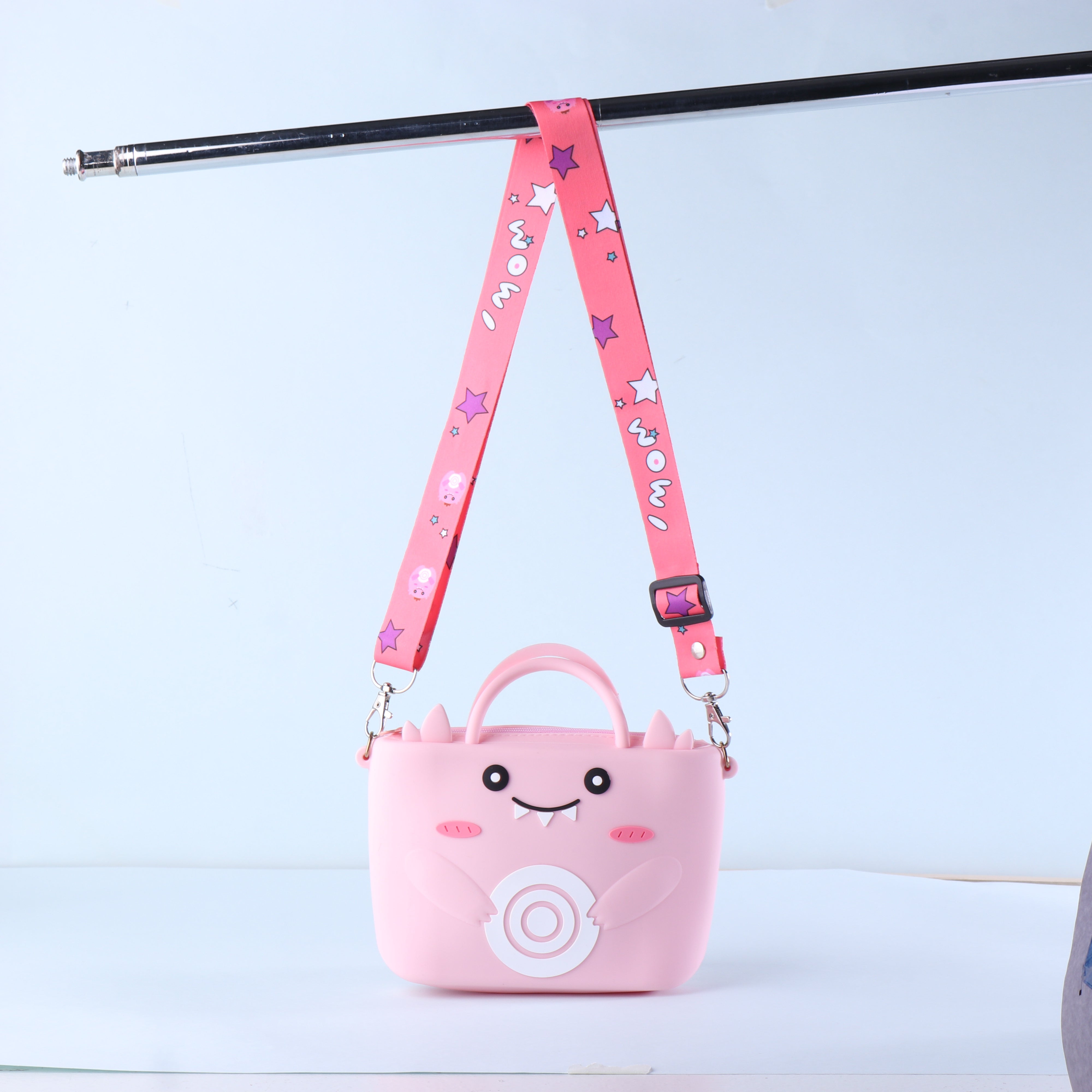 CUTE MONSTER BUCKET SILICON SLING BAG - PINK