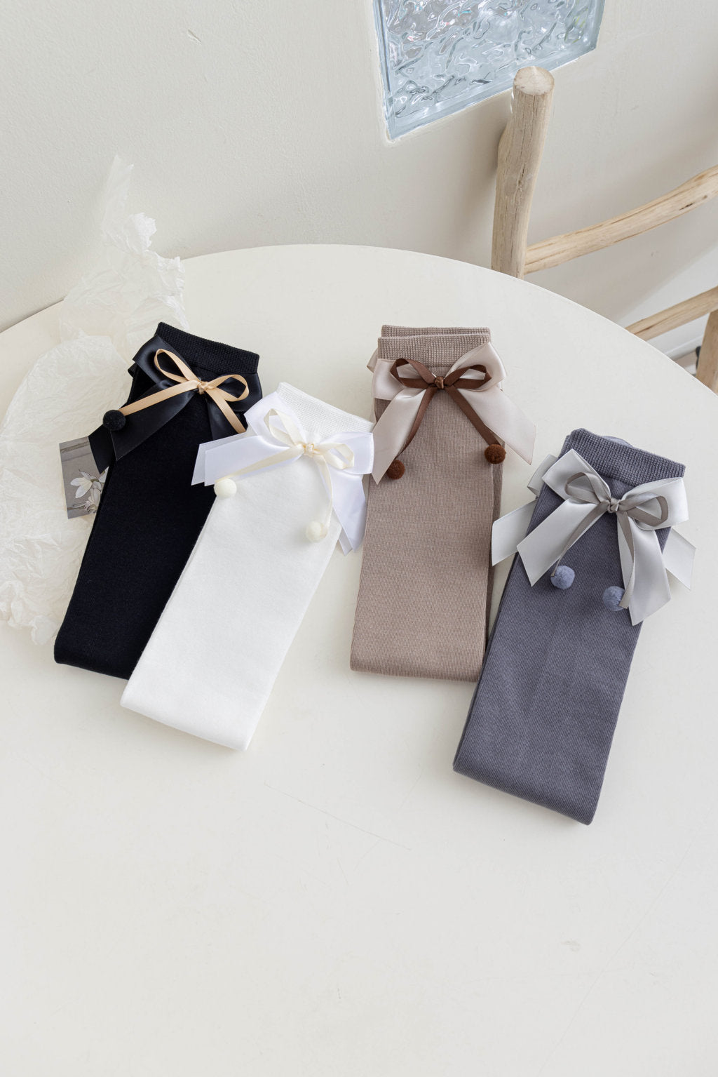 BOW & POM POM APPLIQUE KNEE LENGTH SOCKS