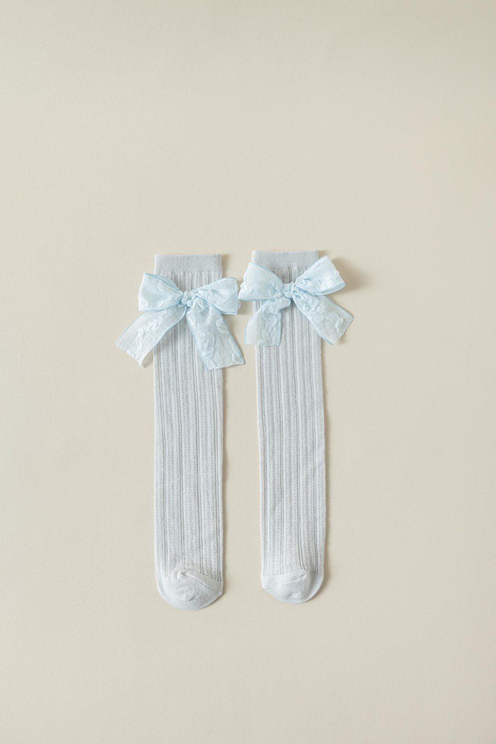 BOW APPLIQUE KNEE LENGTH SOCKS