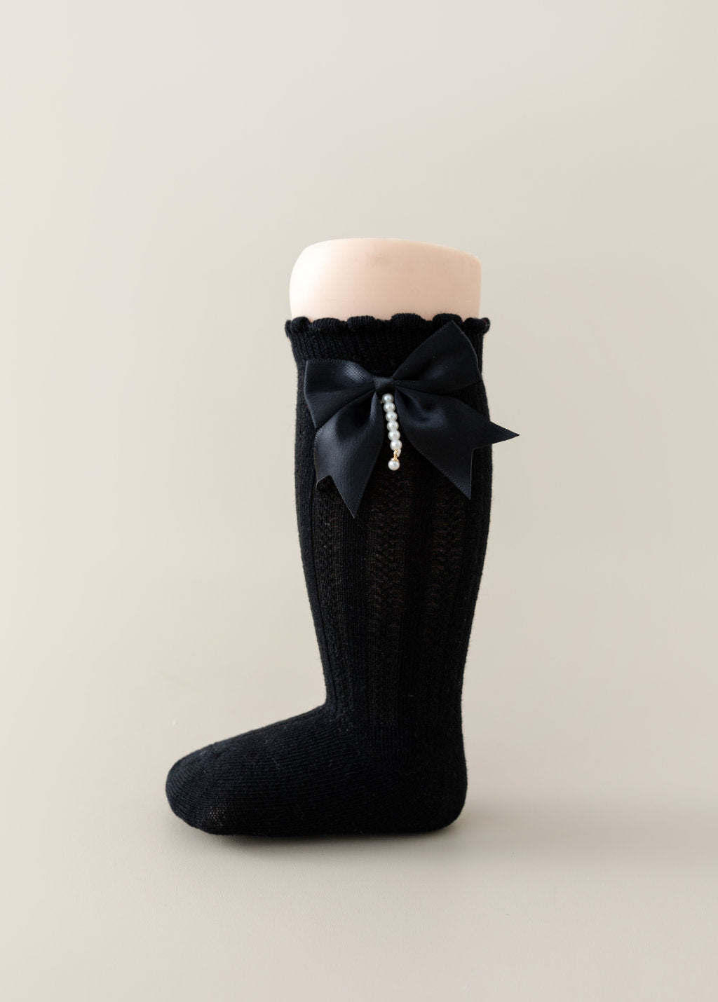BOW & PEARL APPLIQUE KNEE LENGTH SOCKS