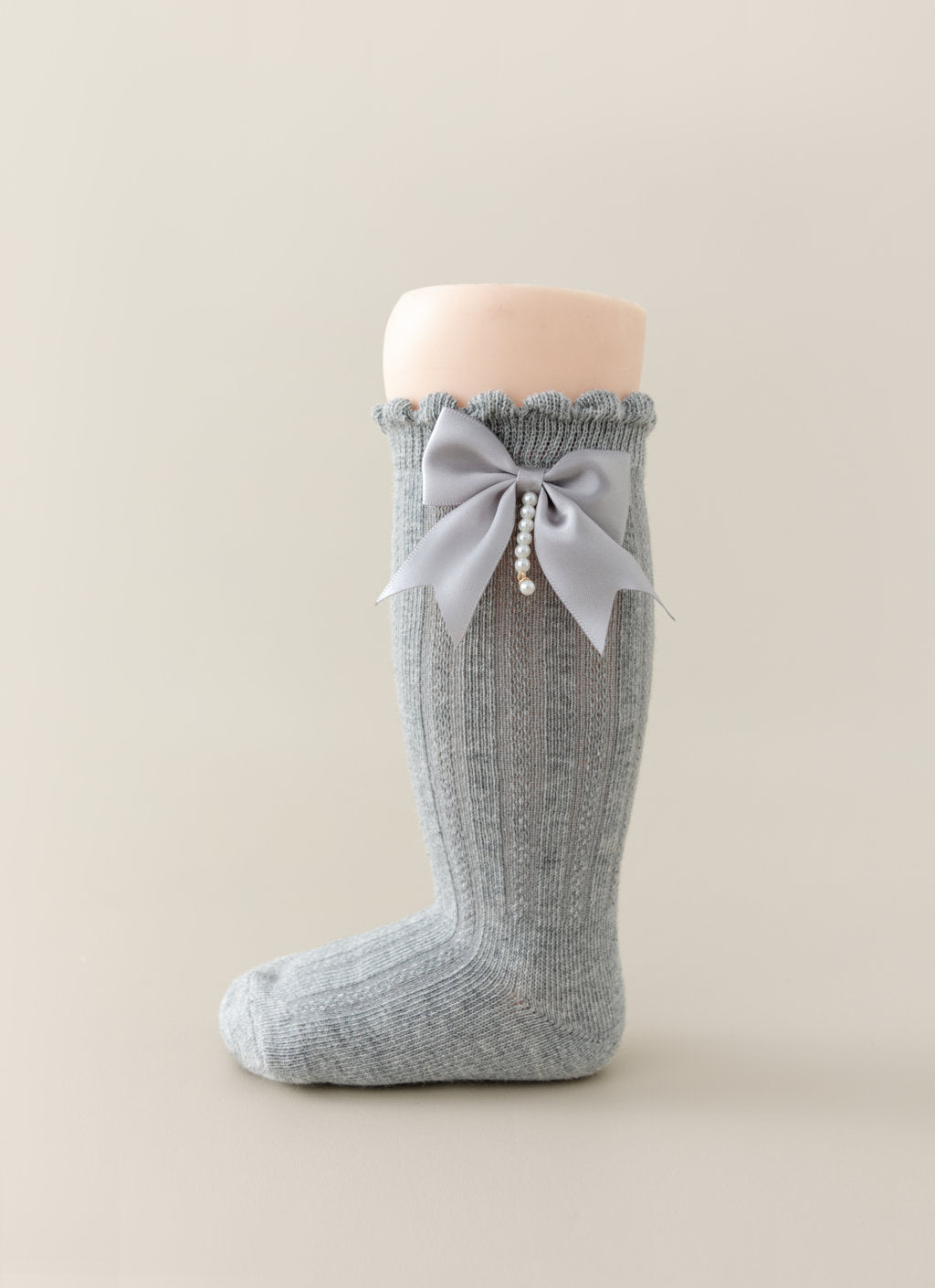 BOW & PEARL APPLIQUE KNEE LENGTH SOCKS