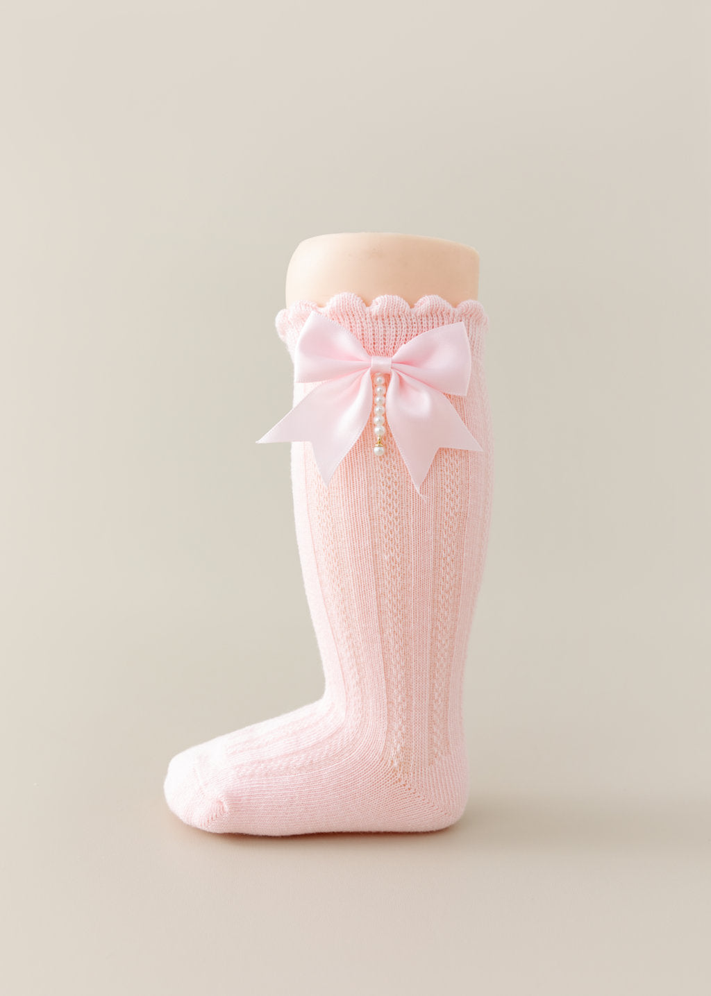 BOW & PEARL APPLIQUE KNEE LENGTH SOCKS