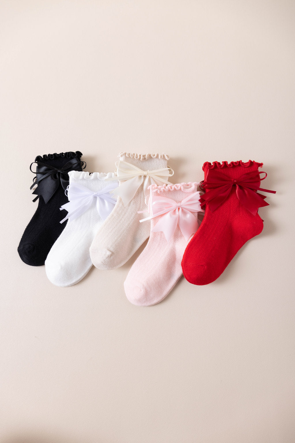 BOW & KNOT APPLIQUE ANKLE LENGTH SOCKS