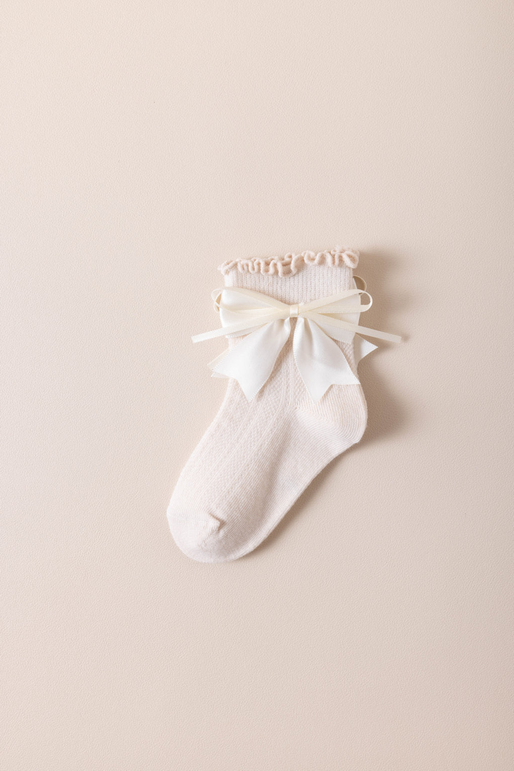 BOW & KNOT APPLIQUE ANKLE LENGTH SOCKS