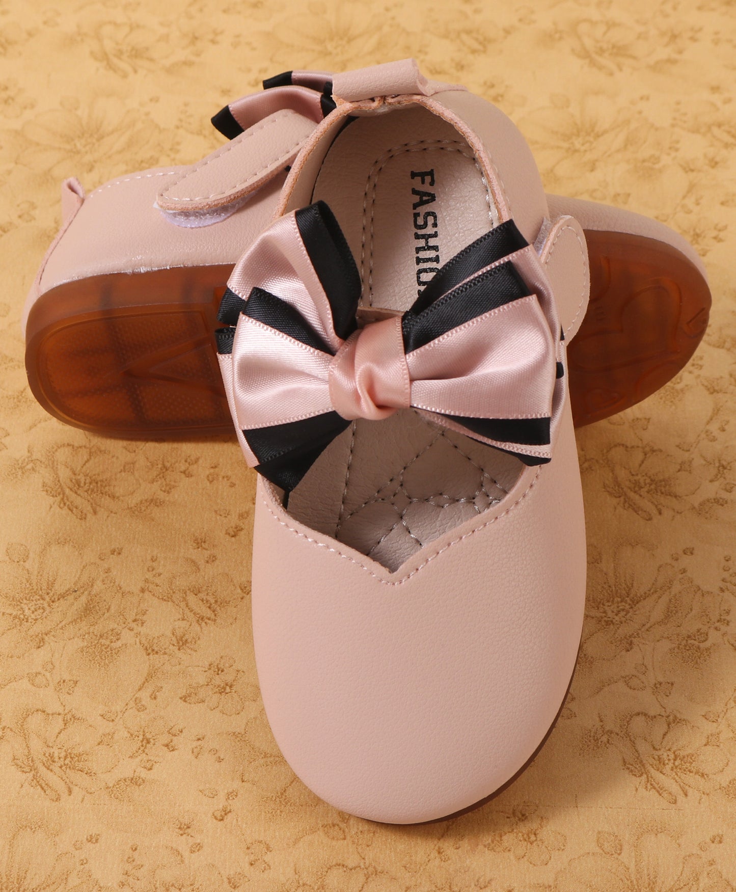 LAYERED BOW APPLIQUE VELCRO CLOSURE BELLIES - PINK