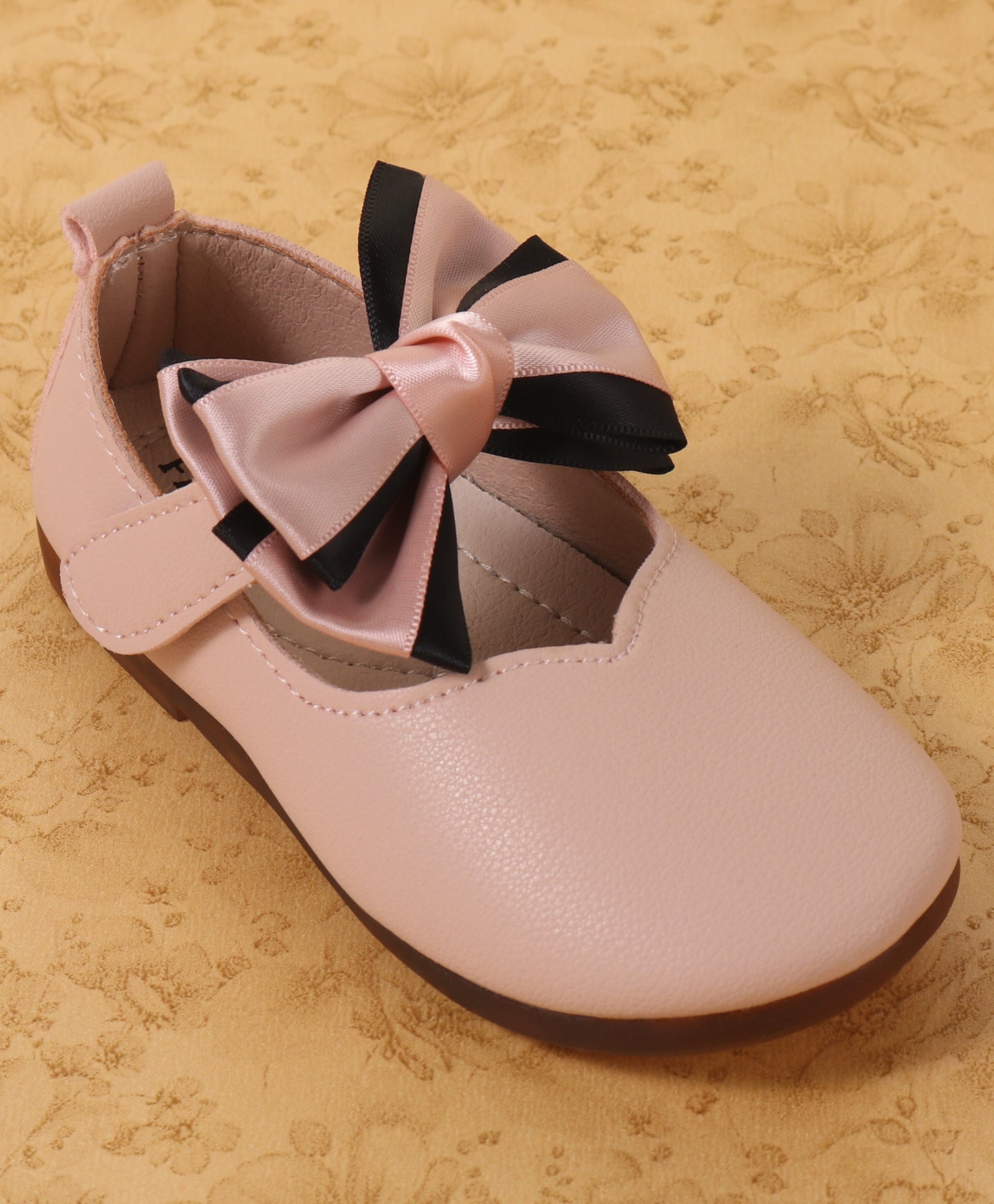 LAYERED BOW APPLIQUE VELCRO CLOSURE BELLIES - PINK